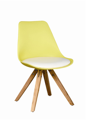 Indoor / Outdoor Application Eames Molded Plastic Side Chair 16.8kgs