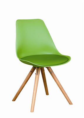Indoor / Outdoor Application Eames Molded Plastic Side Chair 16.8kgs